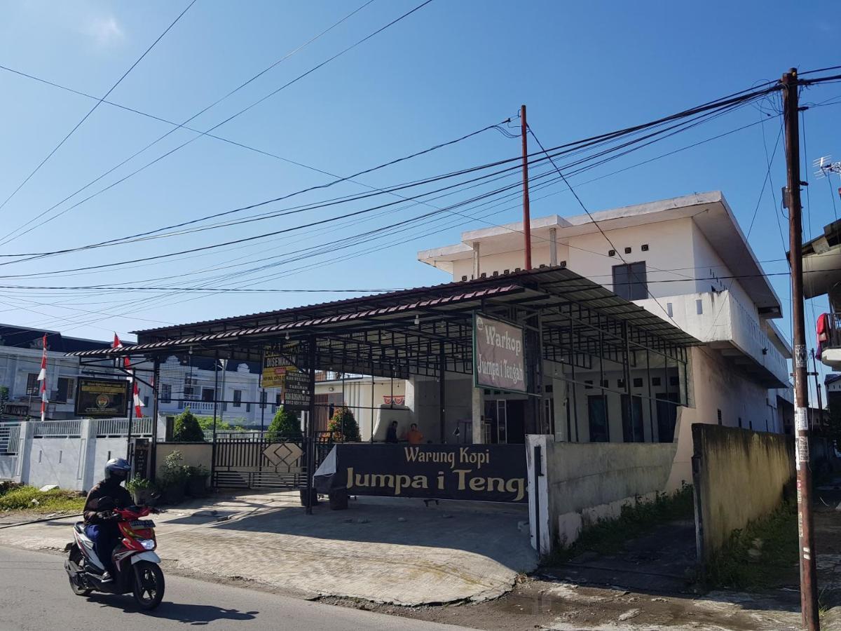 Oyo 93162 Cempaka Syariah Hotel Medan Ngoại thất bức ảnh